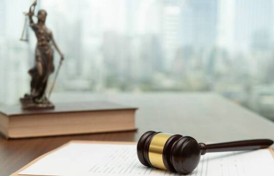 Jakie są najnowsze sądowe orzeczenia dotyczące odszkodowań za błędy medyczne?