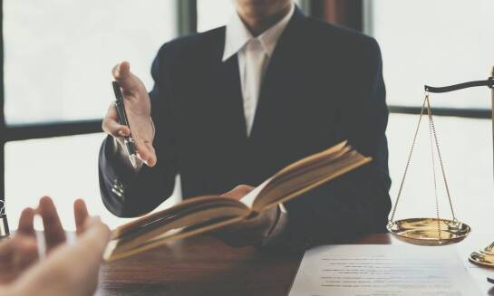 Skuteczna reprezentacja w sprawach karnych przez prawną kancelarię