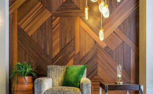 Meble z drewna skamieniałego – inwestycja na lata