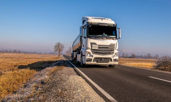 Szybka dostawa paliwa – kiedy warto skorzystać z pomocy naszej?