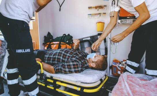 Czym jest pierwsza pomoc przedmedyczna?