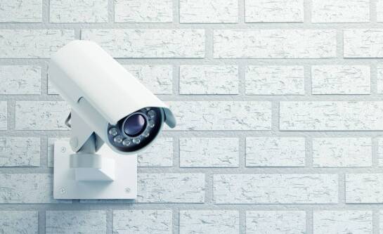 Jakie kamery IP wybrać do monitoringu domu