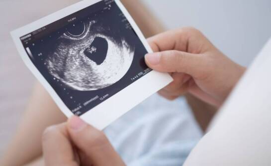 Czego unikać w pierwszym miesiącu ciąży