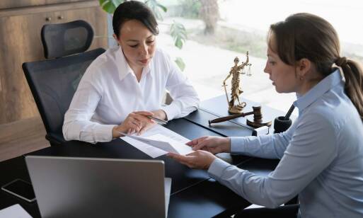 Dlaczego warto skorzystać z pomocy prawnika przy ustalaniu kontaktów z dzieckiem?