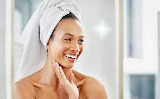 Skuteczne strategie walki z procesem starzenia się skóry.