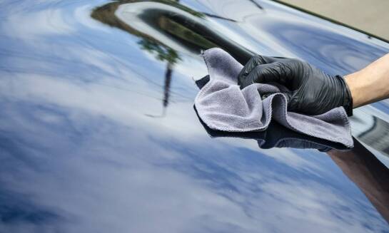 Wpływ detailingu na zachowanie rynkowej wartości auta