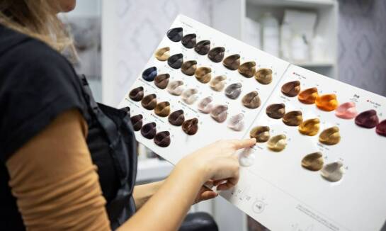 Jakie efekty można osiągnąć dzięki technikom nowoczesnej koloryzacji?