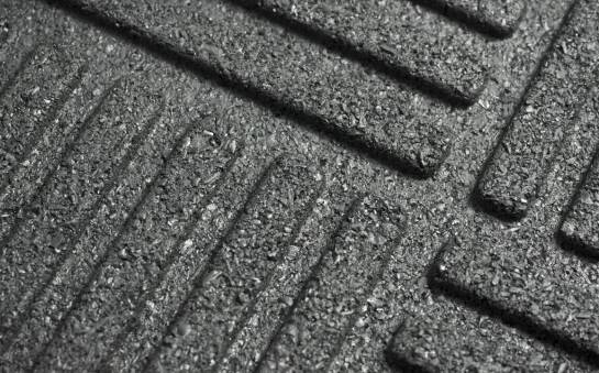 Dlaczego dywaniki do BMW F10 to idealne rozwiązanie na każdą pogodę?