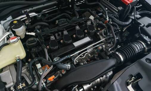 Jak tuning silnika wpływa na emisję spalin w nowych modelach?