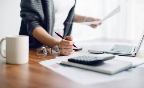 Profesjonalna kadrowa obsługa: co obejmuje oferta rachunkowego biura?