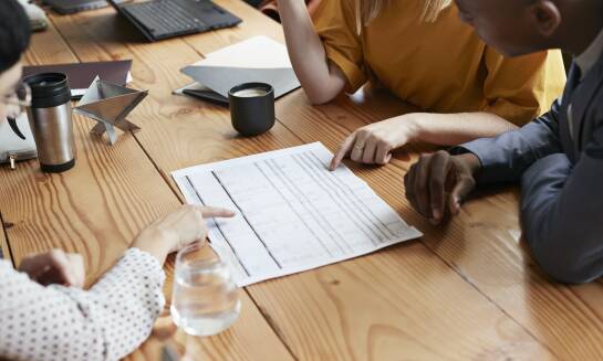 Wybór noclegów dla pracowników – na co zwrócić uwagę?