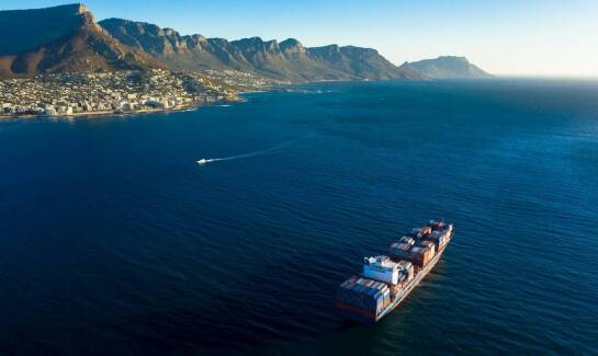 Znaczenie kontenerowego transportu w międzynarodowej logistyce