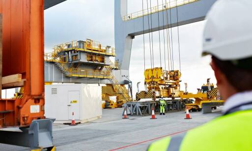 Kurs na operatora żurawia: jakie są praktyczne kluczowe aspekty?