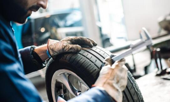 Jakie są najczęstsze problemy z ogumieniem i jak je rozwiązać?