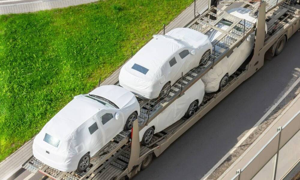 Jak odpowiedni transport wpływa na bezpieczeństwo aut zabytkowych?