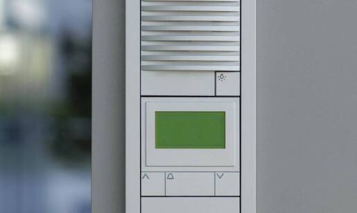 Instalacje domofonowe i alarmowe w biurowcach – bezpieczeństwo na pierwszym miejscu