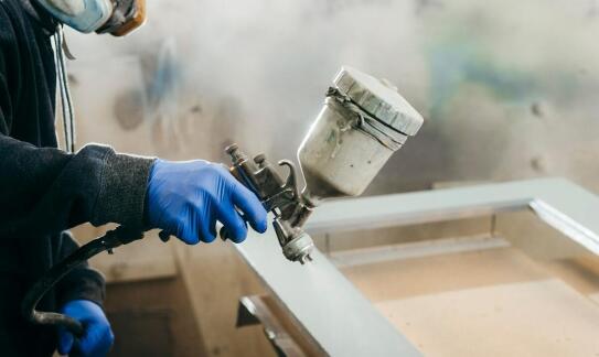 Specjalistyczne podejście do lakierowania maszyn i narzędzi rolniczych