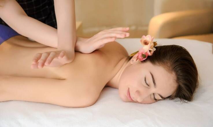 Czy masaż relaksacyjny to dobry wybór dla seniora?