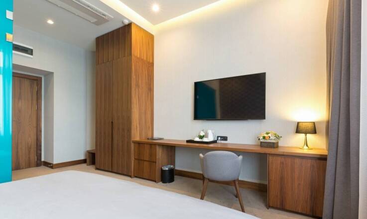 Meble hotelowe: Jakie rozwiązania oferują dla obiektów we wypoczynkowych?