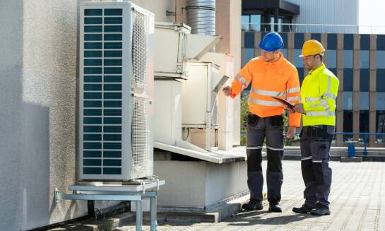 Serwis aluminiowo-szklanych elewacji a minimalizacja strat ciepła