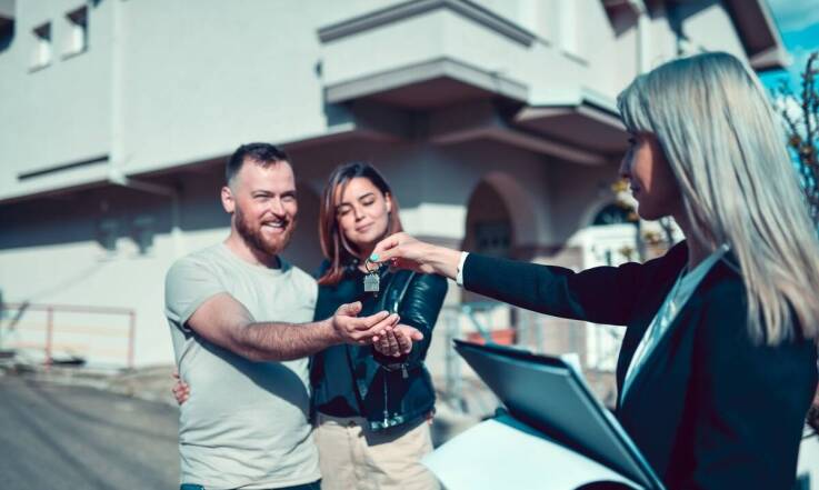 Jakie zalety niesie ze sobą współpraca z administratorem budynku dla właścicieli apartamentów?