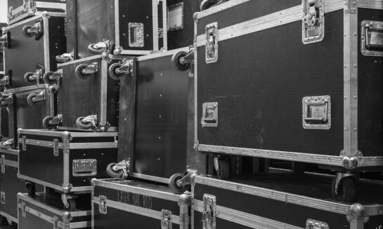 Przewaga wodoszczelnych skrzyń transportowych nad tradycyjnymi rozwiązaniami