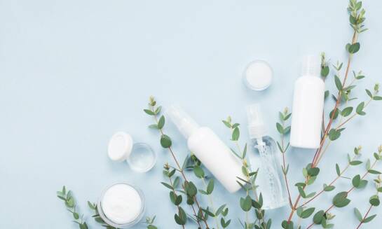 Ekologiczne kosmetyki – co je wyróżnia na tle tradycyjnych produktów?