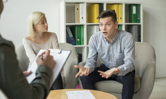 Jakie są zalety indywidualnej terapii oferowanej przez psychologiczny gabinet?