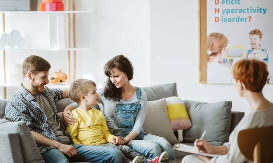 Terapia rodzinna: jak psycholog wspiera komunikację i porozumienie w rodzinie?