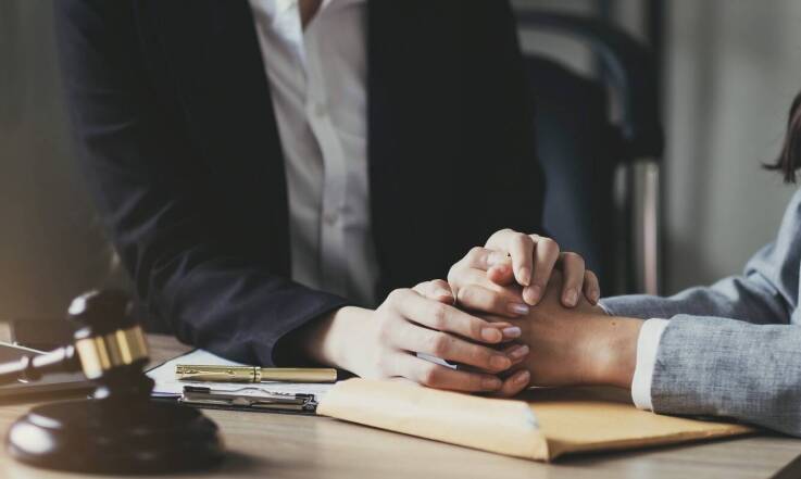 Jak rozwodowa kancelaria wspiera klientów w trudnych emocjonalnie sprawach rozwodowych?