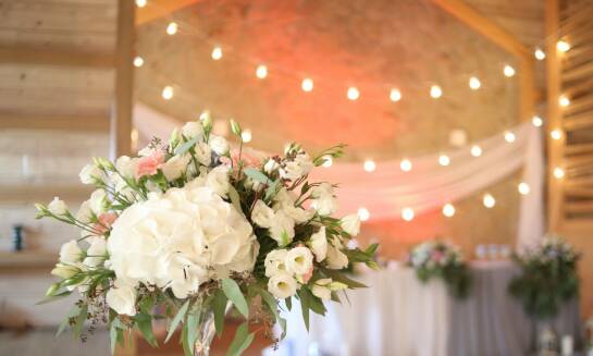 Jak sale weselne w Krośnie wspierają organizację kameralnych rodzinnych uroczystości?