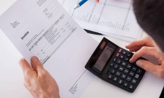 Jakie usługi oferują biura rachunkowe i jak mogą wspierać rozwój firmy?