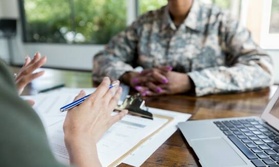 Jakie korzyści daje współpraca z różnymi uczelniami w kontekście studiów podyplomowych?