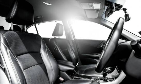 Nowoczesne systemy bezpieczeństwa w autokarach – co oferujemy dla naszych klientów?
