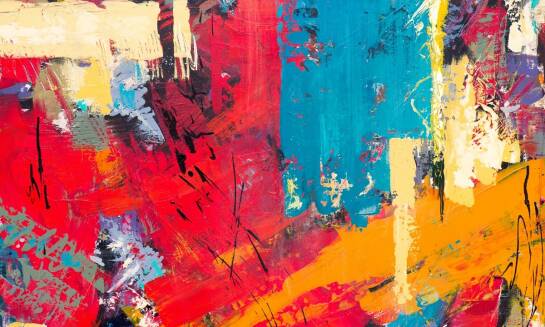 Odkryj emocje w surrealistycznych obrazach: jak sztuka oddziałuje na zmysły?