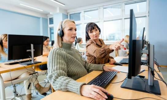 Rola doszkalających kursów w utrzymaniu wysokich standardów obsługi klienta