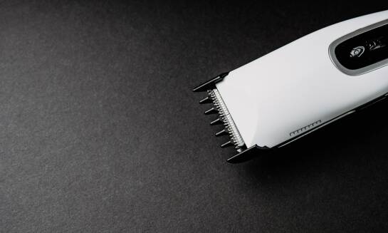 Jak maszynka JRL wpisuje się w trendy nowoczesnej technologii fryzjerskiej?