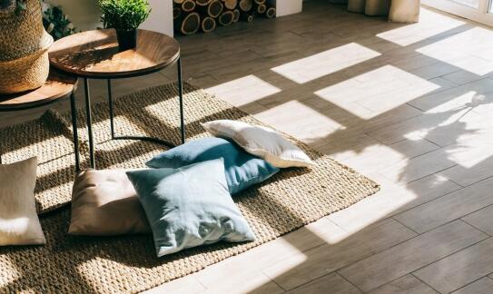 Personalizacja domowej przestrzeni z pomocą mebli