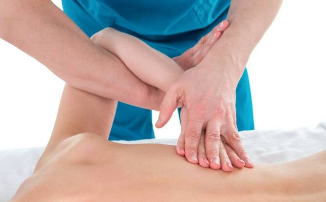 Wpływ leczniczego masażu na redukcję przewlekłego bólu