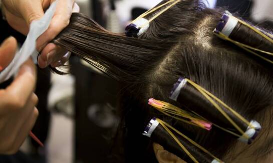 Efekty trwałej ondulacji: jakie fryzury można osiągnąć?