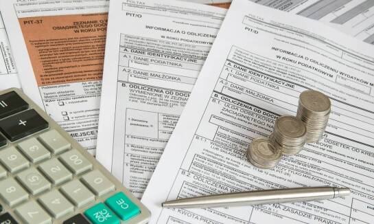 Jak wybór formy opodatkowania wpływa na finanse przedsiębiorstwa?