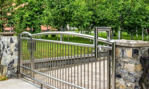 Jak dobrać idealne ogrodzenia do swojego domu?