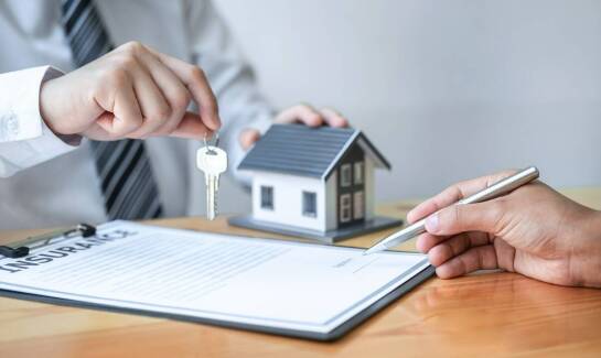 Wybór najlepszej polisy OC z agencją ubezpieczeniową w regionie dolnośląskim.