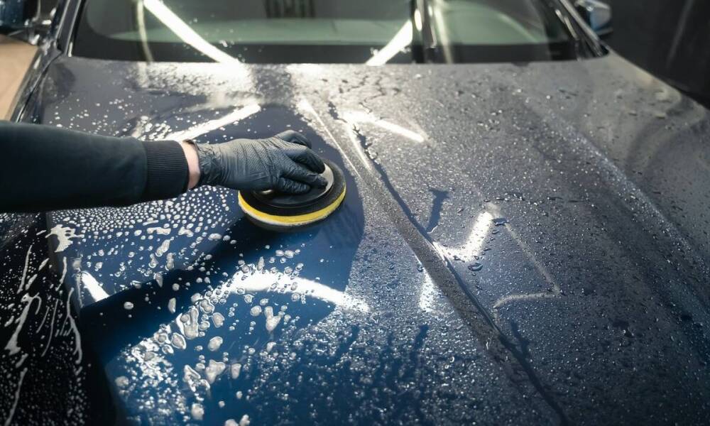 Ceramiczne powłoki na samochody a oszczędność czasu na pielęgnacji
