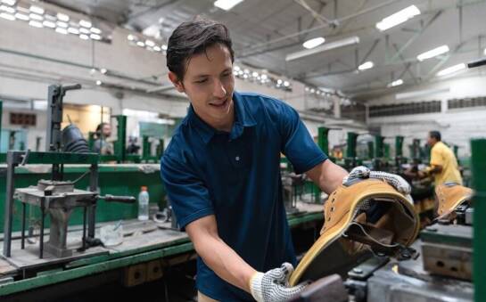 Buty a ekologia – jakie innowacje stosuje marka?