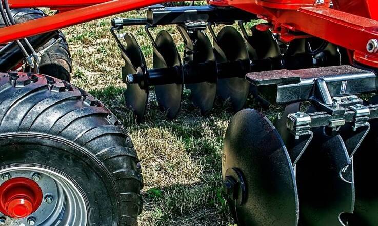 Czy warto zdecydować się na części zamienne do maszyn rolniczych?