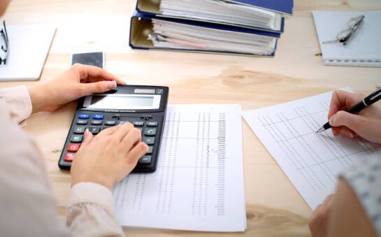 Otworzenie firmy transportowej a kwestie rachunkowe. Od czego zacząć?