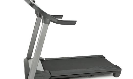 Jak powstaje dopasowany pokrowiec do domowego sprzętu fitness i co naprawdę chroni