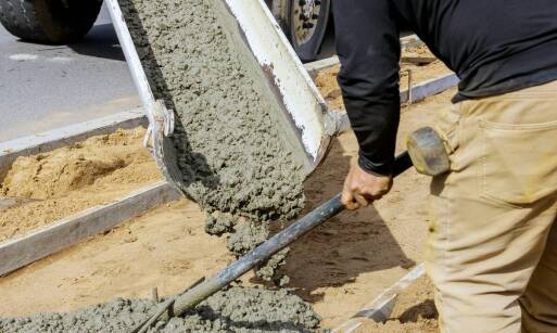 Jak wygląda droga próbki w laboratorium budowlanym obsługującym inwestycje drogowo-mostowe