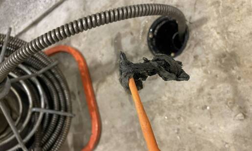 Dlaczego drut w elektrodrążarce zrywa się i jak rozpoznać zaspawanie szczeliny
